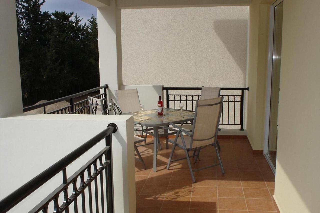 The Brightstay Paphos, 2 Bed Apt, Paphos Riviera, Universal Buitenkant foto